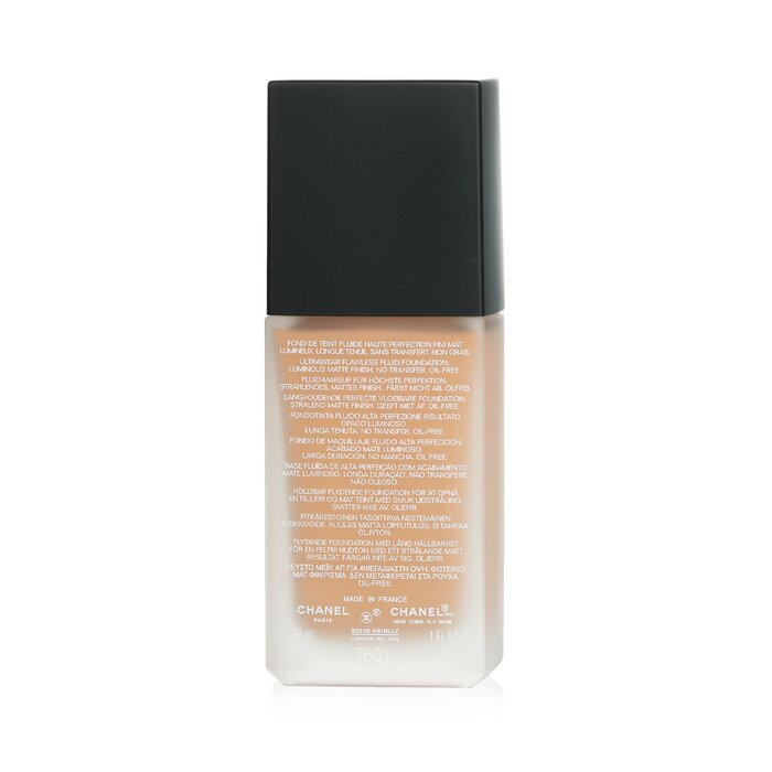 Chanel Ultra Le Teint Ultrawear All Day Comfort Flawless Finish Foundation 30ml/1ozProduct Thumbnail