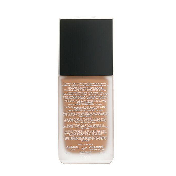 Chanel Ultra Le Teint Ultrawear All Day Comfort Flawless Finish Foundation 30ml/1ozProduct Thumbnail