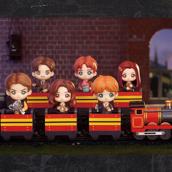 Popmart Harry Potter Heading to Hogwarts Series (Individual Blind Boxes)  7 x 7 x 11cmProduct Thumbnail