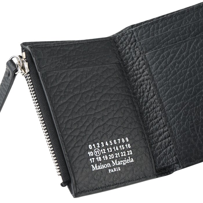 Maison Margiela MM6 Envelope Wallet Black | Strawberrynet USA