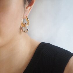 eclater jewellery - Emma Chain Earrings Gold - 3.7 x 1. - 小物