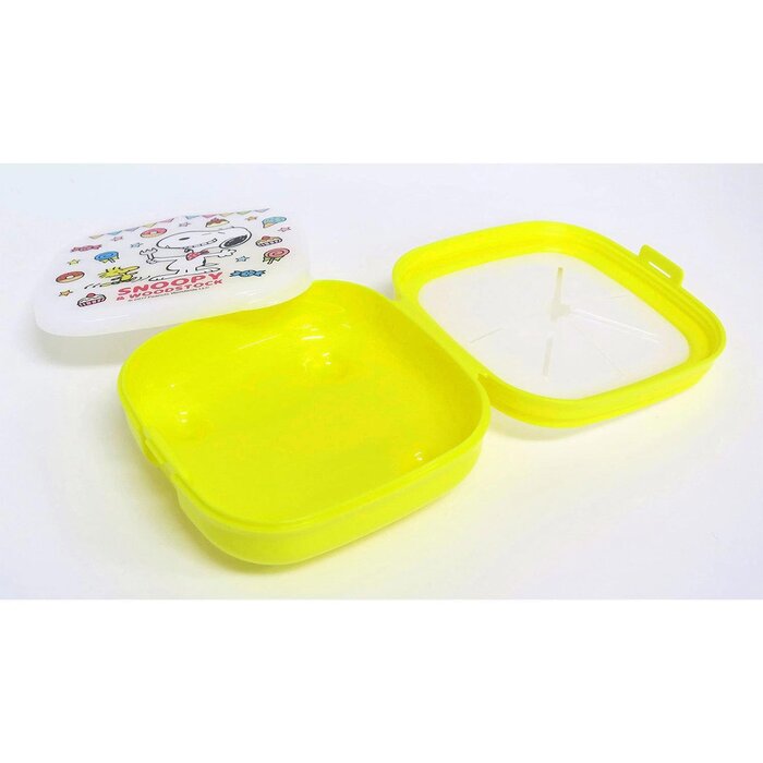 OSK OSK Snoopy Snack Cup Yellow Fixed SizeProduct Thumbnail