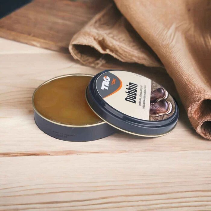 DUBBIN LEATHER WAX APPLICATION REVIEW - LEATHER WATERPROOFING MADE EASY AND  LONG LASTING 