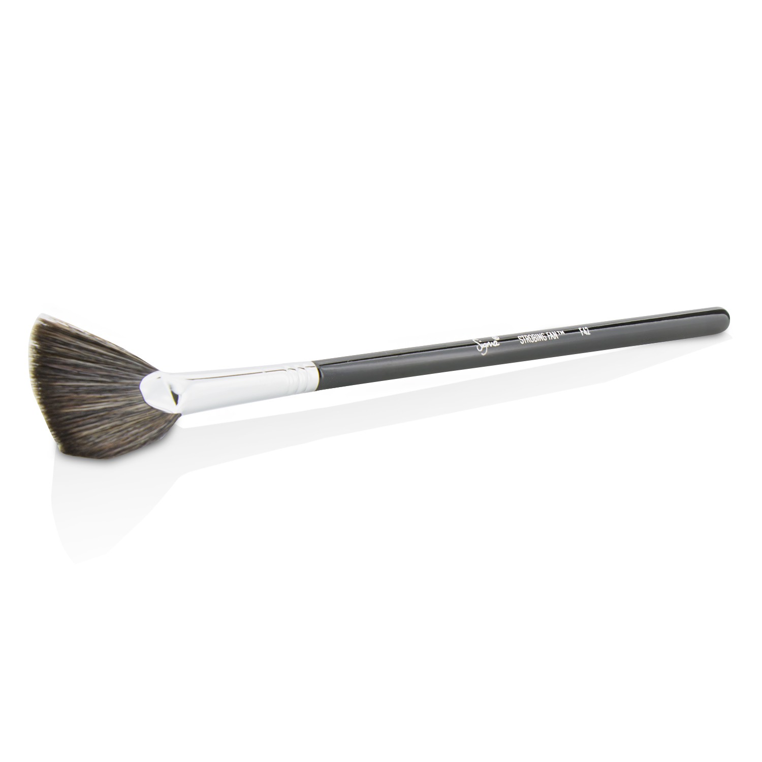 Sigma Beauty F42 Strobing Fan Brush Picture Color