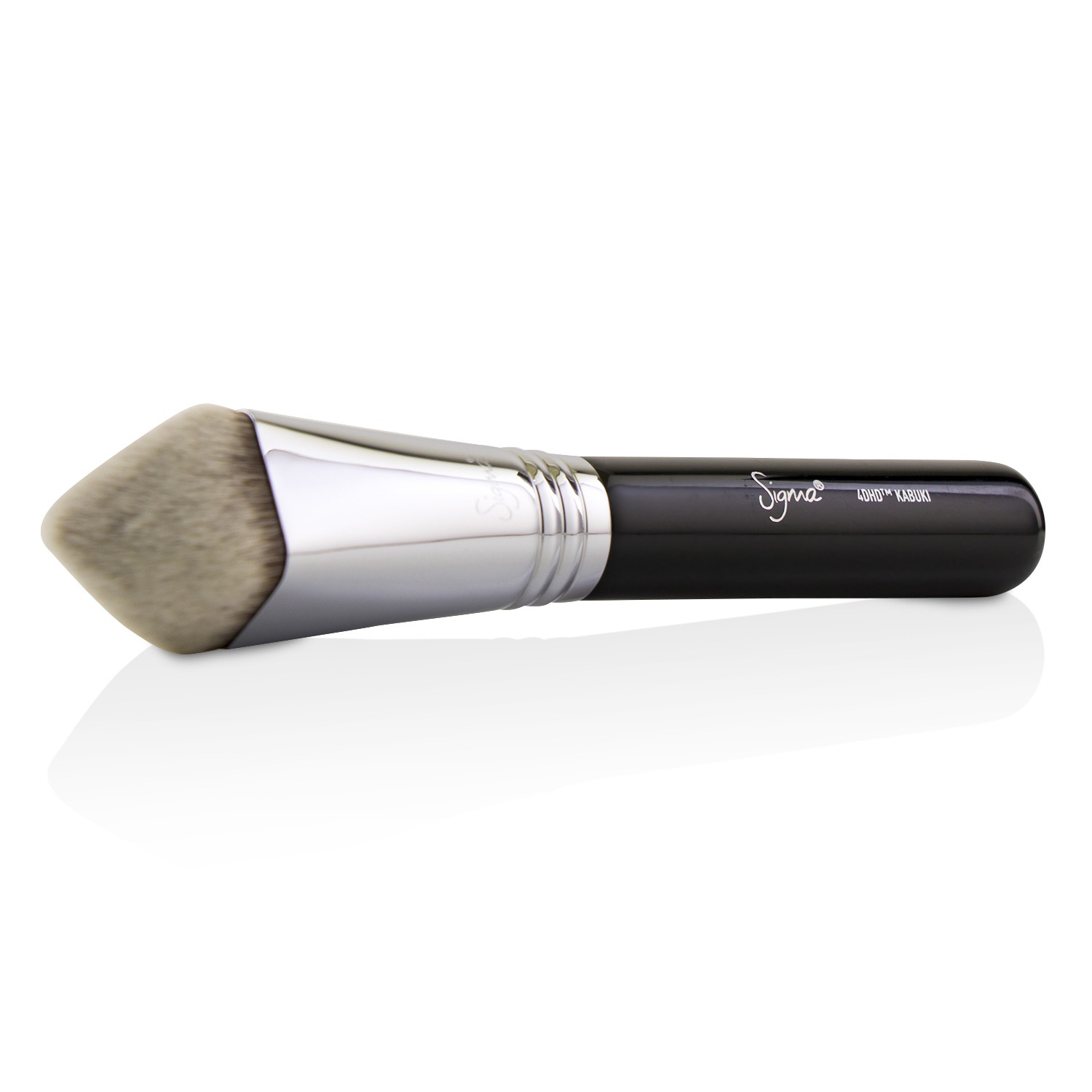 Sigma Beauty 4DHD Kabuki Brush Picture Color